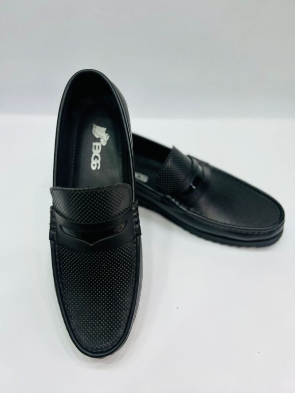 Full leather Moza Shoes Vibram