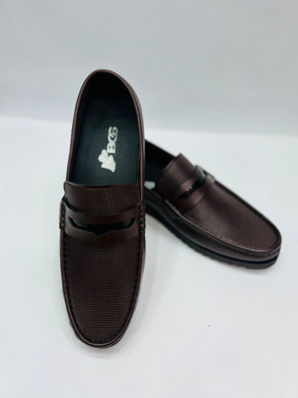 Full leather Moza Shoes Vibram